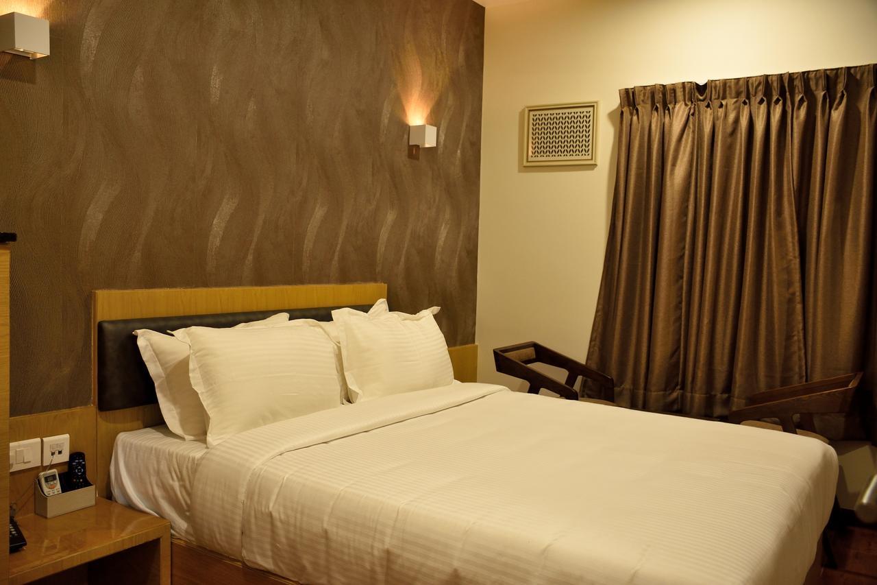 Ariyalur Hotel Laya Inn المظهر الخارجي الصورة